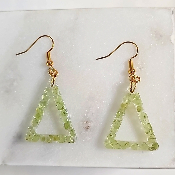 Hollow Triangle Geometric Peridot Earrings - Picture 1 of 3